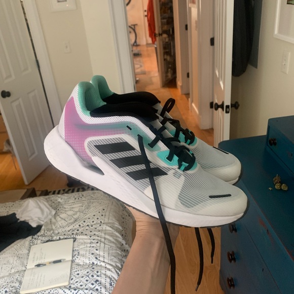 adidas Other - MENS Adidas Bounce sneakers size 9.5 men’s/ 11 women’s